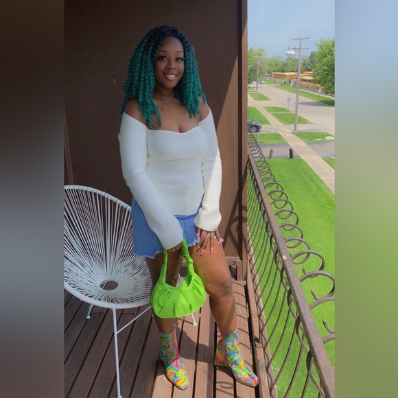 ✨Welcome To My Closet✨ - Picture 6 of 14